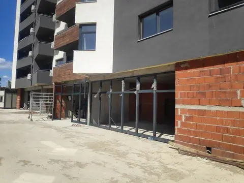 Se iznajmuva Deloven Prostor vo zgrada Arch Home