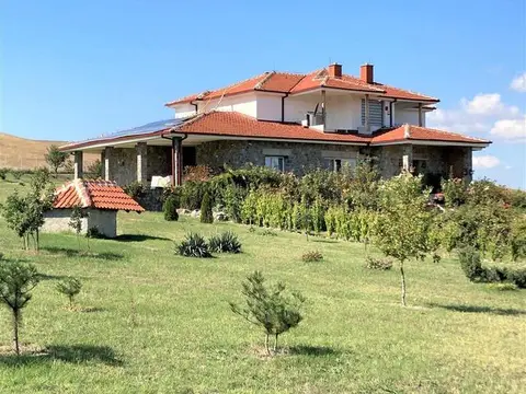 Energetski nezavisna kuka so pogled na Osogovo i Plackovica