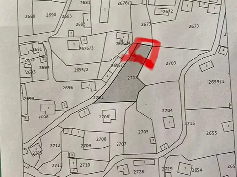 Plac vo s.romanovce od 1100m2 vo centar