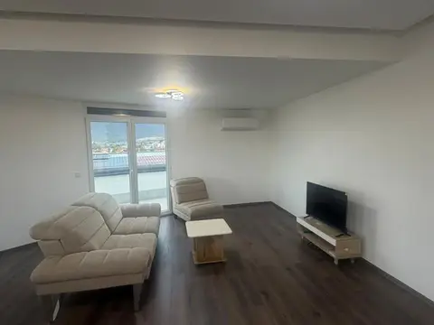 Se izdava nov stan pod kirija
