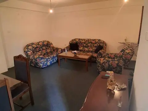 Нова битола, приземје, 57+9+6м2, југ