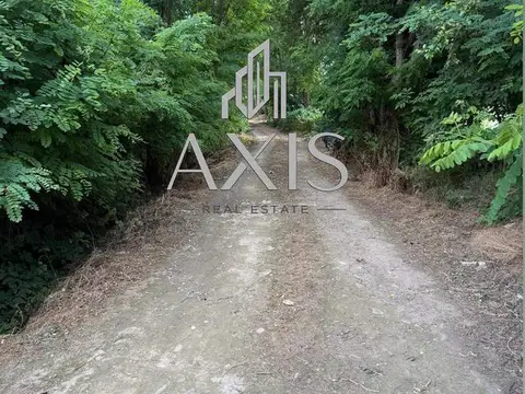 AXIS prodava plac 1.000m2 vo Falise