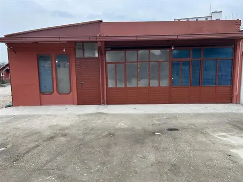 100m2 Dukjan pred nadvoznik za Dolno Kojnare