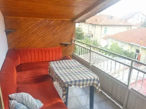 Stan vo centarot na gradot