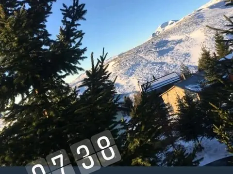 Se izdava vikend kuqa u popova sapka