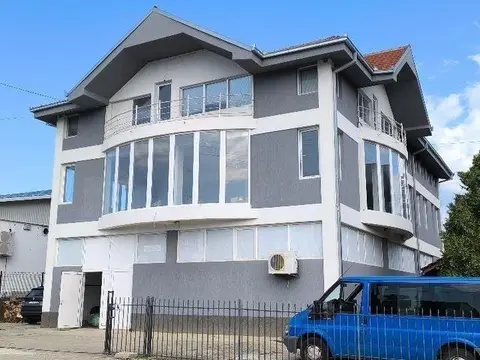 Se prodava deloven prostor vo Kocani