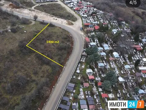 Plac dracevo 1400 m2 markov rid