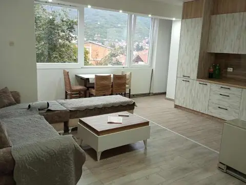 Se izdava stan od 70m2 vo Tetovo