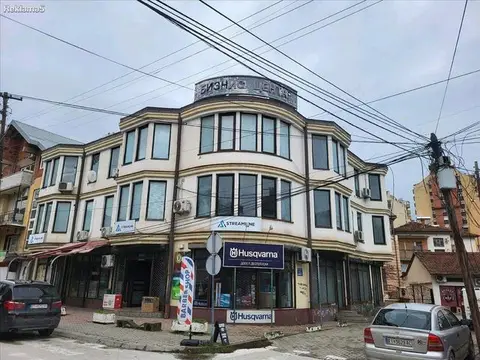 Работи попаметно. Одлична цена за одличен простор
