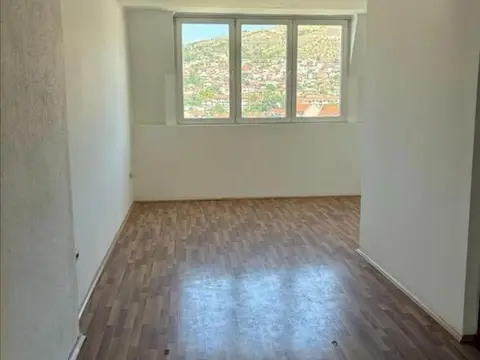 Se prodava stan vo Veles