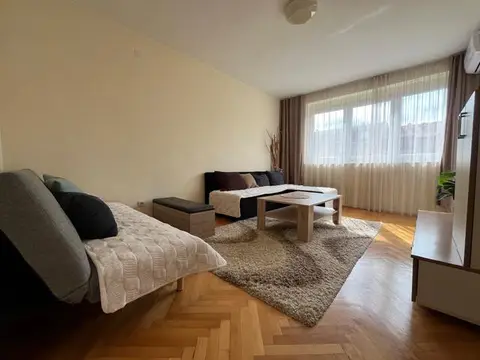 Se izdava stan vo centarot na tetovo (video)
