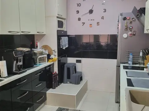 Se prodava kukja vo Novo Lisice