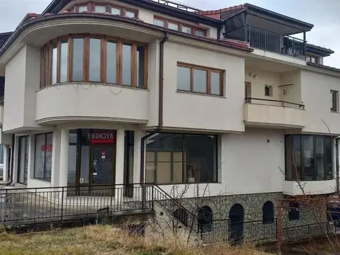 Се изнајмува ексклузивен деловен простор