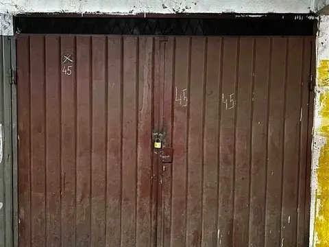 Prodavam podzemna garaza vo Centar