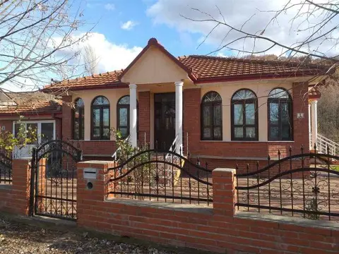 Kuka Villa vo selo Podares
