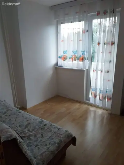Трособен наместен стан 76 м² во Хром, Скопје