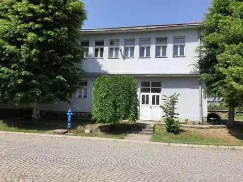 Се продава деловен простор 420м2 во Битола