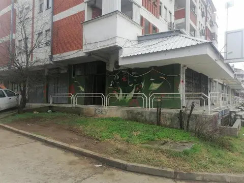 Se izdava deloven prostor pogoden za poveće dejnosti kumanov