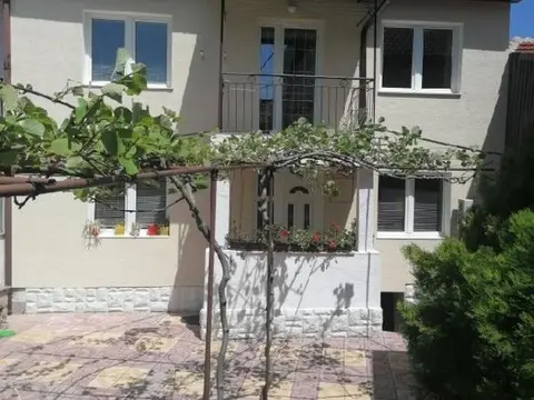 Се продава куќа од 120м2 во Битола