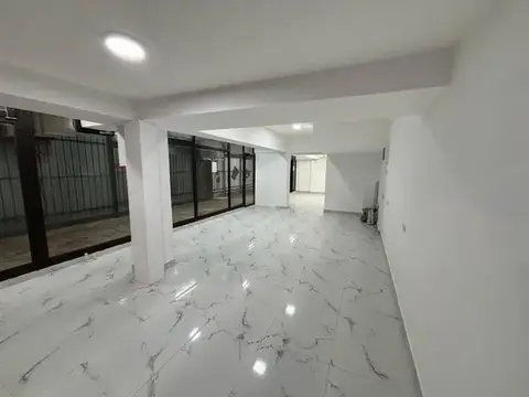 Деловен простор 3 соби, Карпош, Скопје - 61 м²
