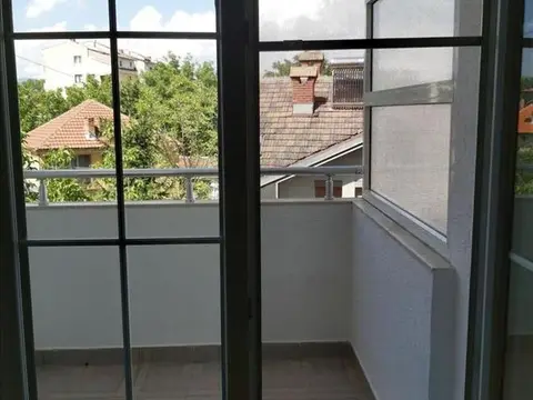 Se prodava stan od 80 m2 vo kicevo