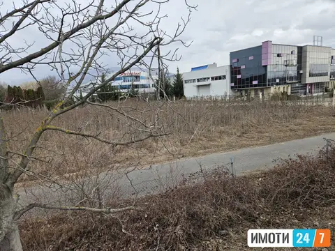 Se prodava gradezna parcela vo Ilinden