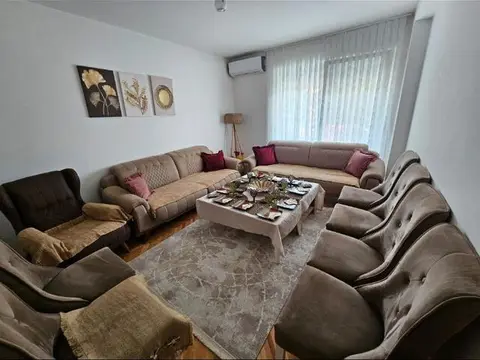 Se izdava