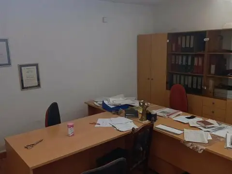 Довлеџик, се продава сутерен за магацин или производство