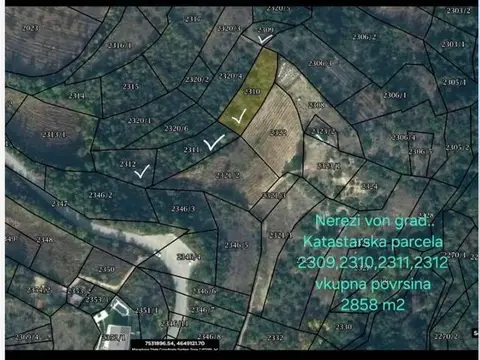 Plac vo nerezi von grad