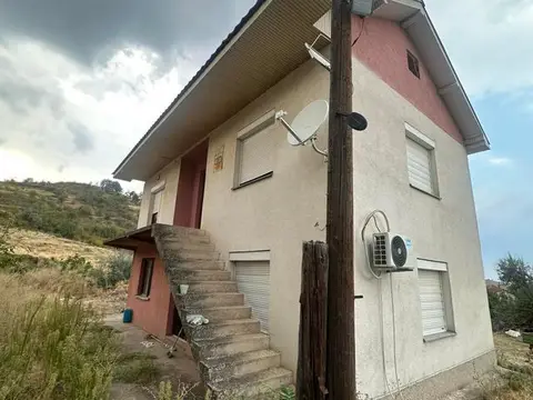 Се продава куќа во долни дисан-неготино
