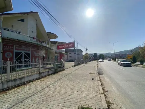 Se izdava deloven objekt - Strumica 385m2