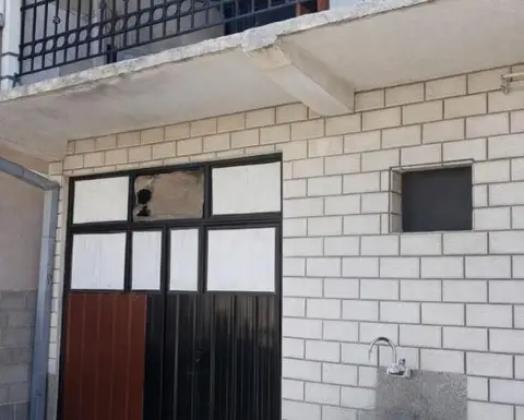 Се продава куќа од 160м2 во Ваташа Кавадарци