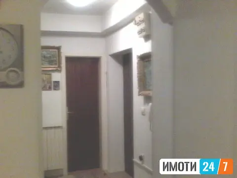 Се Продавастан во Автокоманда