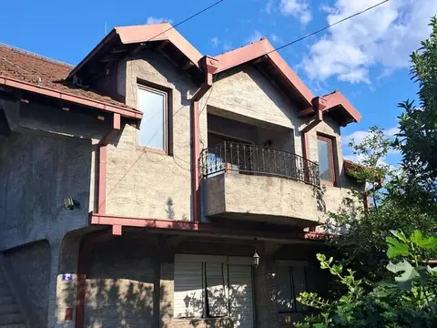 Kuka vo Nas.Lisice 247m2 so cel plac 300m2