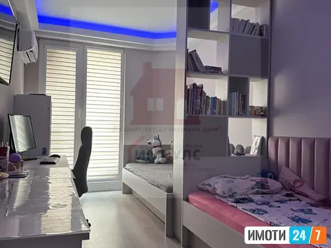 Se prodava cetirisoben stan vo aerodrom