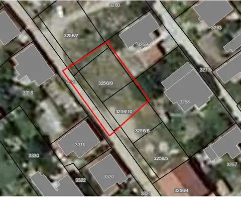 prodavam plac so markica za gradba 283 m2