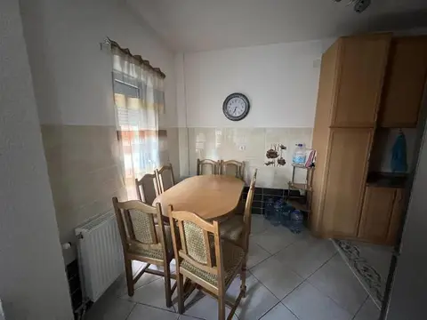 Se izdava stan pod kirija 74 m2