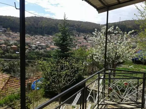 Se prodava kukja od 130m2 vo Krushevo