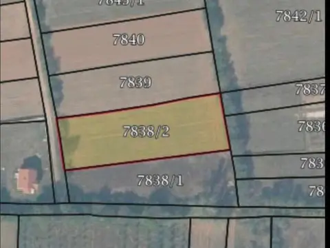 Se prodava plac od 3151 m2