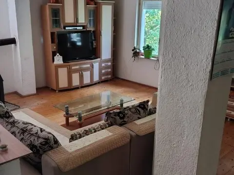 Se prodava kukja vo Berovo