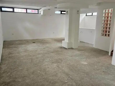 Se iznajmuva prostor od 76 m2