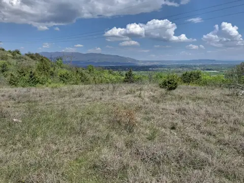 Se prodava ili zamenuva za kola