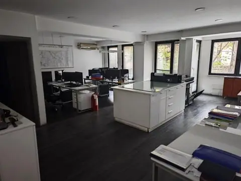 Se prodava deloven prostor vo Debar Maalo