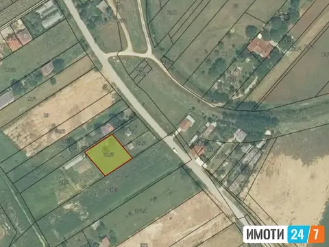 Se prodava plac vo marino do pat