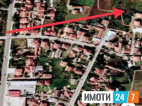 Prodavam plac vo Petrovec