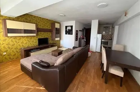 Трособен наместен стан во Кисела Вода, 60 м²