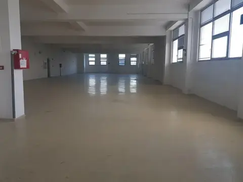 Магацини 230-2500м² Кисела Вода, Скопје
