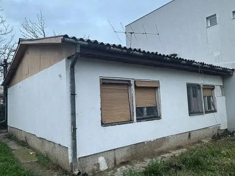 Se izdava baraka / magacin vo Butel 1