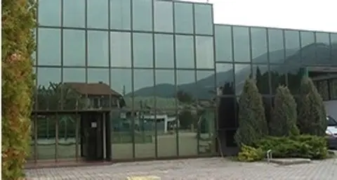 Деловен објект во Кисела Вода