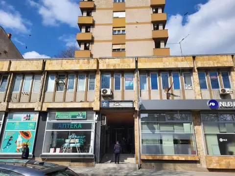 Оглас за издавање на деловен објект во Неготино